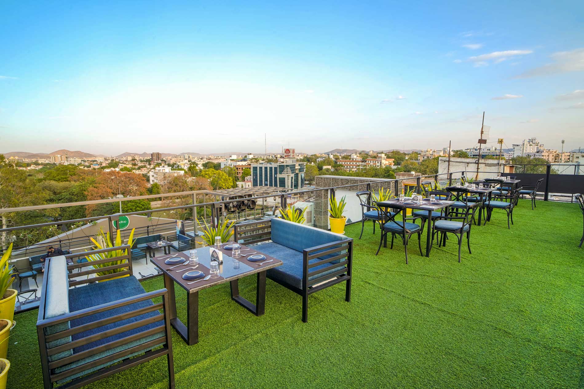 Best Rooftop Restaurant in Udaipur